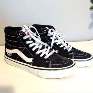 Vans Sk8-Hi Shoe Black/White